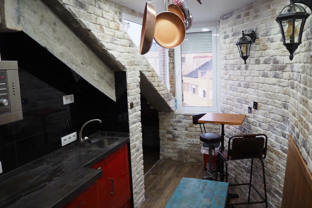 Tiny Apartment On The Roof Touching Gibraltar La Línea de la Concepción Exterior foto